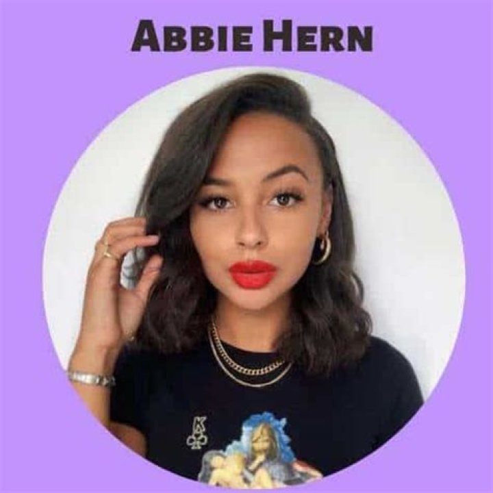 Abbie Hern Height, Weight, Net Worth, Age, Birthday, Wikipedia, Who, Nationality, Biography
