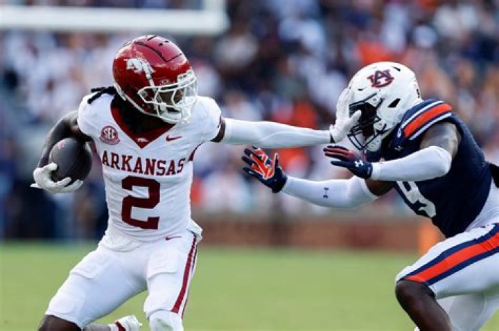 Andrew Armstrong injury update: Arkansas Razorbacks WR injured vs Florida Gators
