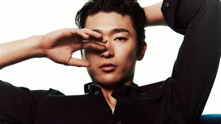“Calm down, babe”: Viral footballer Cho Gue-sung’s full Vogue photoshoot has fans going wild