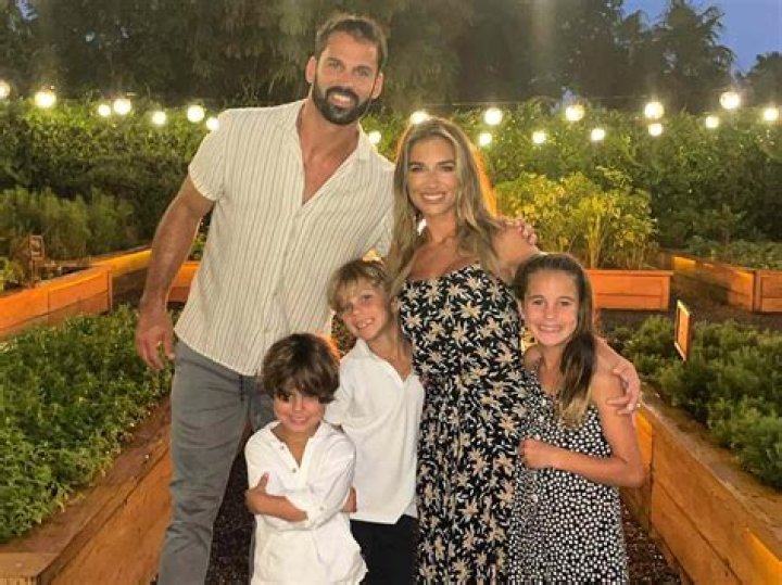 
Does Jessie James Decker Have Kids? Inside the ‘DWTS’ Contestant’s Family 
