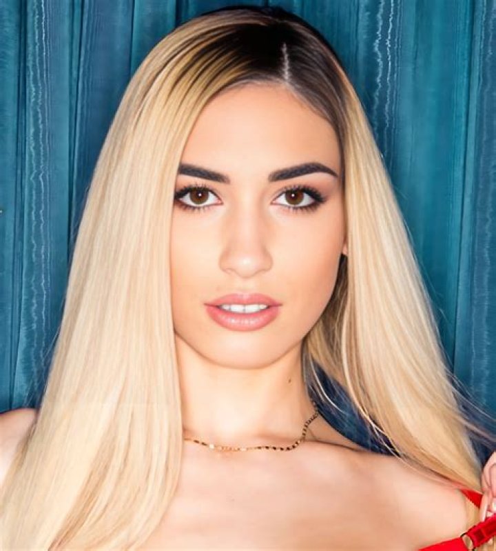 
Elissia Mariah Height, Age, Boyfriend, Biography, Wiki, Net Worth 