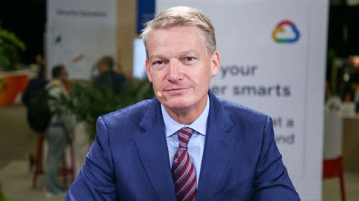 Kevin Mandia Height, Weight, Net Worth, Age, Birthday, Wikipedia, Who, Instagram, Biography