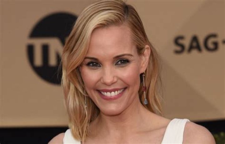 Leslie Bibb Height, Weight, Net Worth, Age, Birthday, Wikipedia, Who, Nationality, Biography