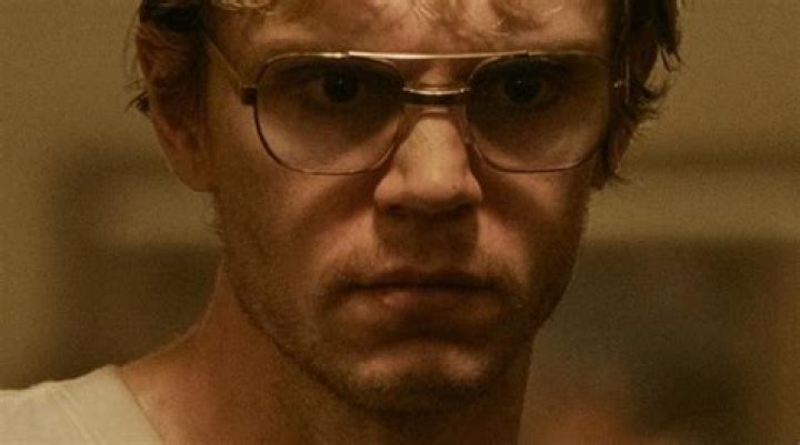 
Netflix’s ‘Monster: The Jeffrey Dahmer Story’ crew calls out racist treatment on set 