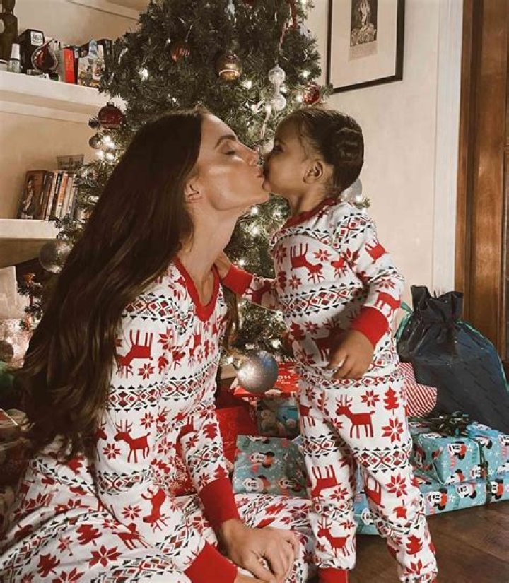 
Nora Grace Ellis, Nina Senicar’s Daughter Age And Instagram Photos 
