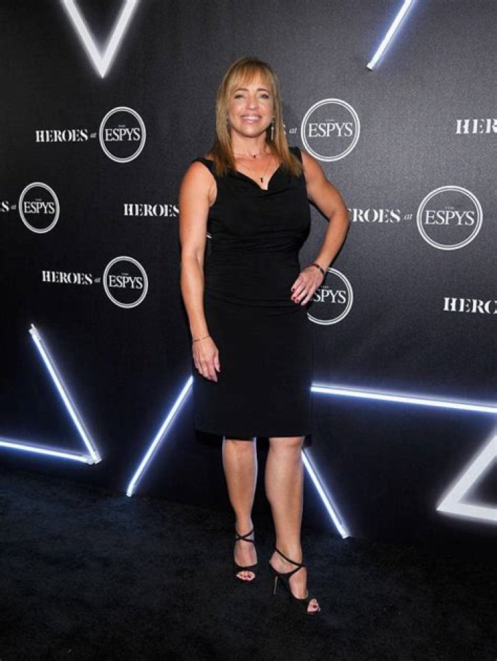 
Stephania Bell (ESPN) Wiki Bio, Affairs, Injury, Salary, Husband 