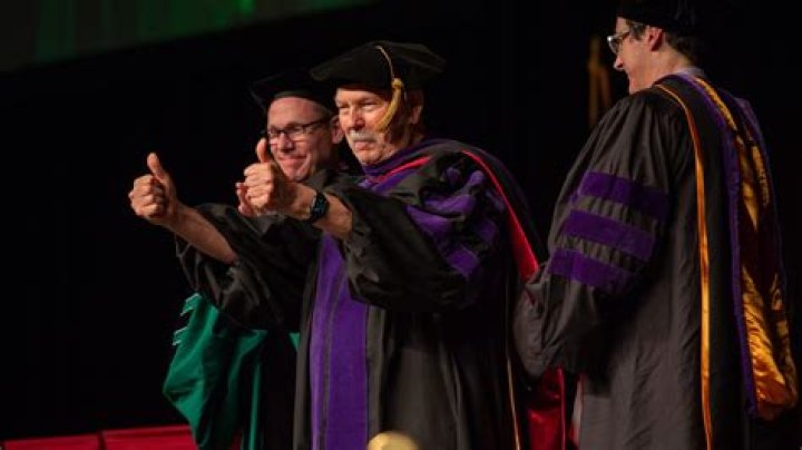 
What did Erika Lopez Prater do? Petition in support of fired Hamline University professor receives more than 7,000 signatures 