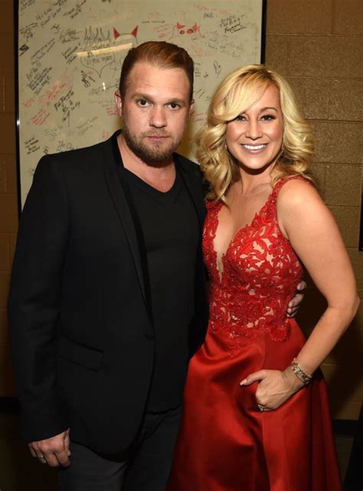 
What Happened To Kellie Pickler And Where Is She Now? Illness And Health Update 