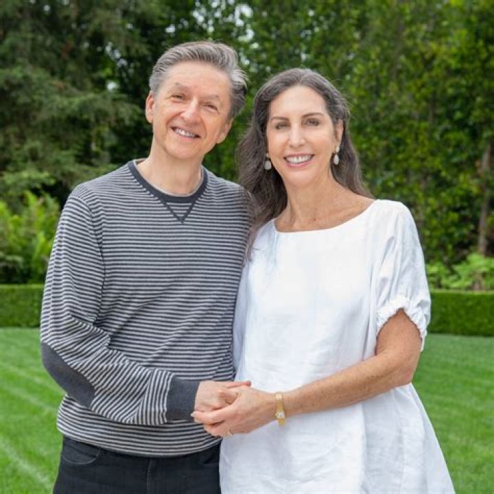 
Who Is Glenn Kelman Wife Sylvia? What To Know About Redfin CEO Personal Life 