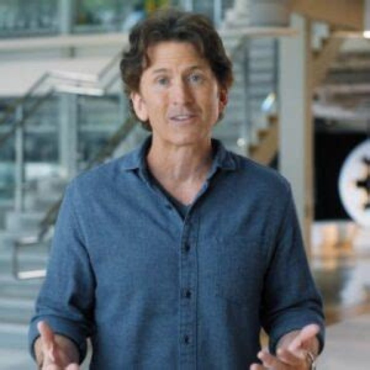 Who Is Kimberly Lynn Yaissle? Meet Todd Howard Wife: Relationship And Family