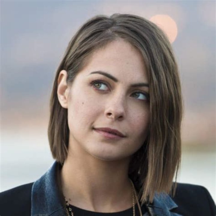 Willa Holland’s Biography: Net Worth, Relationships, Affairs, Body